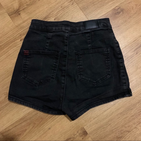 BDG shorts - Picture 2 of 3